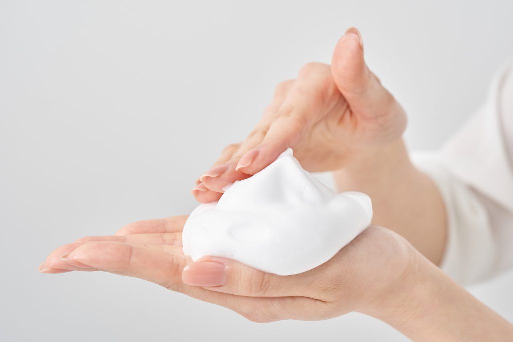 womans-hand-placing-lump-fine-foam-her-palm-1024x683.jpg